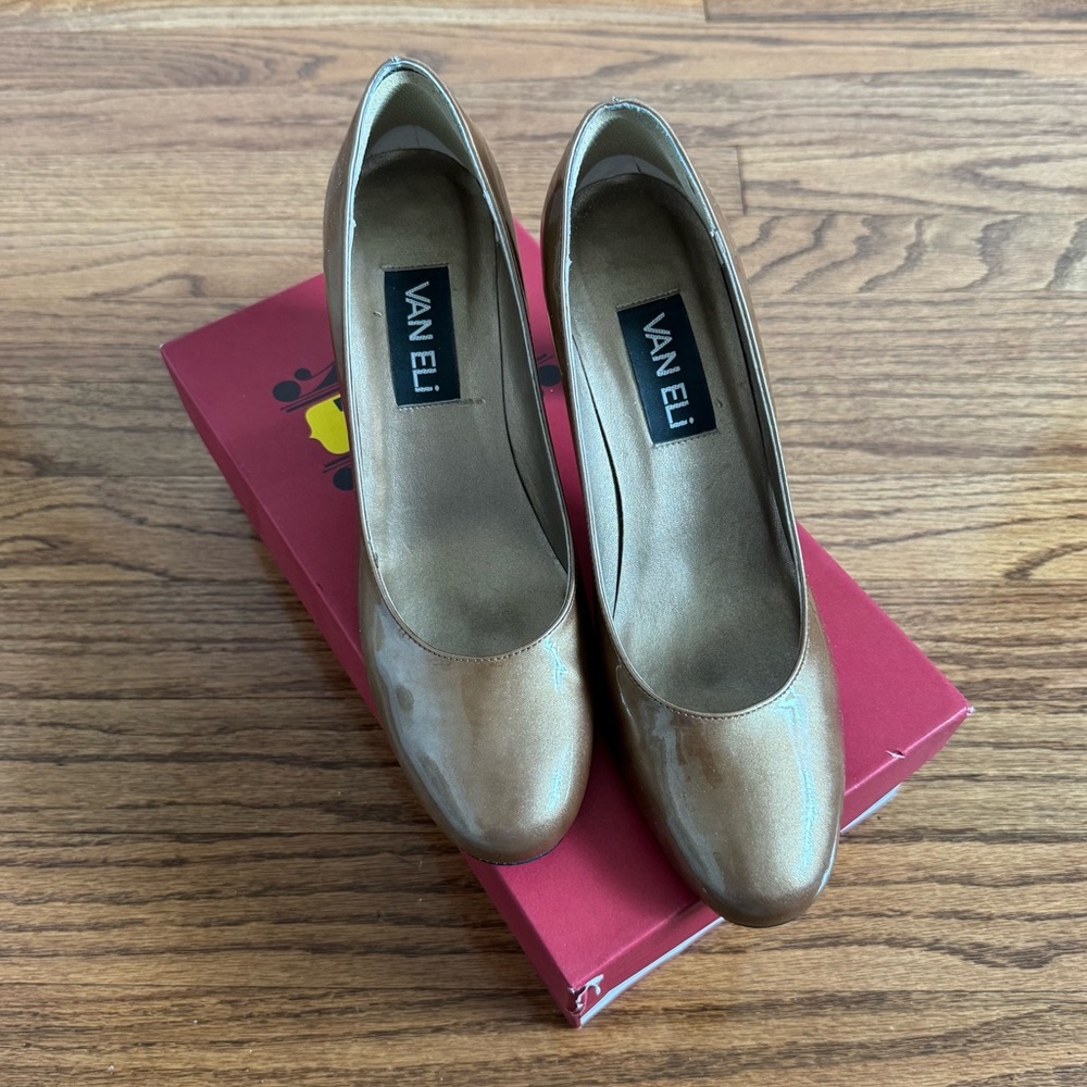 Vaneli Kimberly Almond Patent Heels